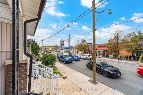 Photo 19 at 957 Dufferin Street, Dufferin Grove, Toronto