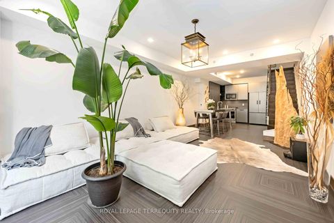 Photo 1 at 30 - 3 Elsie Lane, Junction, Toronto