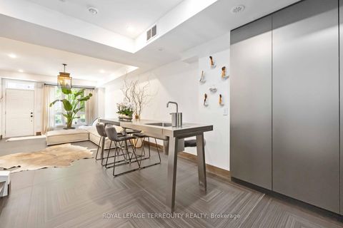 Photo 5 at 30 - 3 Elsie Lane, Junction, Toronto