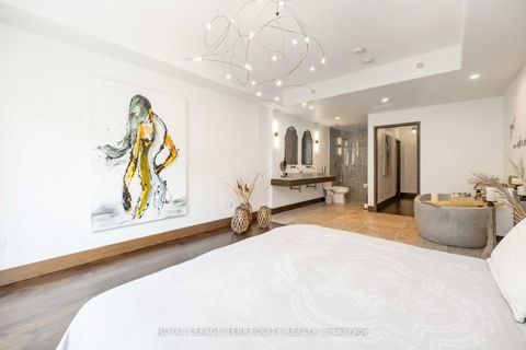 Photo 14 at 30 - 3 Elsie Lane, Junction, Toronto