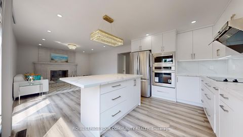 Photo 32 at 731 Glencairn Avenue, Lawrence, Toronto