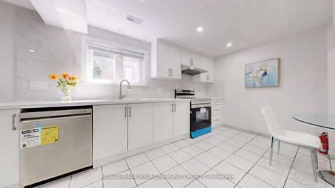 Photo 38 at 731 Glencairn Avenue, Lawrence, Toronto