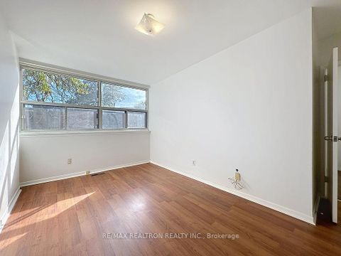 Photo 10 at 9 - 368 Driftwood Avenue, Black Creek, Toronto Photo 10 at 9 - 368 Driftwood Avenue, Black Creek, Toronto