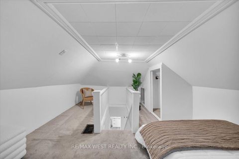 Photo 17 at 176 Sixth Street, New Toronto, Toronto