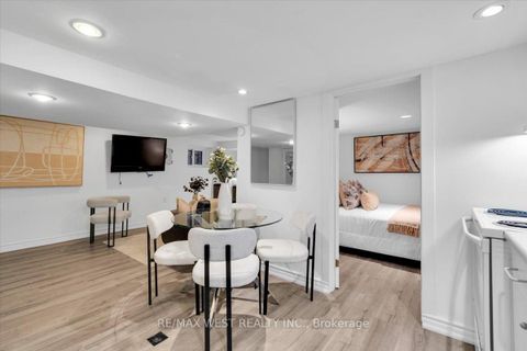 Photo 25 at 176 Sixth Street, New Toronto, Toronto