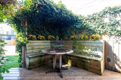 Photo 32 at 176 Sixth Street, New Toronto, Toronto