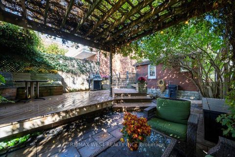 Photo 33 at 176 Sixth Street, New Toronto, Toronto