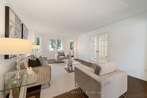 Photo 6 at 287 Dunview Avenue, Willowdale East, Toronto