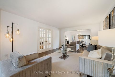 Photo 7 at 287 Dunview Avenue, Willowdale East, Toronto