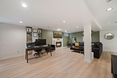 Photo 32 at 287 Dunview Avenue, Willowdale East, Toronto