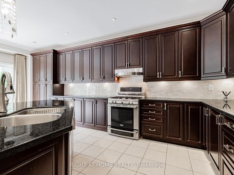 Photo 13 at 67 Timna Crescent, Patterson, Vaughan