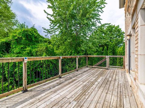 Photo 30 at 67 Timna Crescent, Patterson, Vaughan