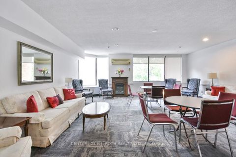 Photo 23 at 405 - 181 Collier Street, North Shore, Barrie