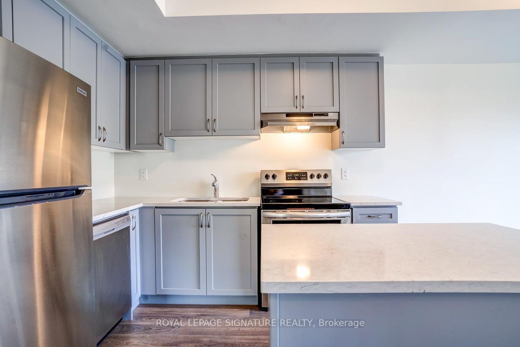 Photo 2 at 503 - 2791 Eglinton Avenue E, Eglinton East, Toronto Photo 2 at 503 - 2791 Eglinton Avenue E, Eglinton East, Toronto