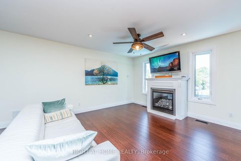 Photo 9 at 11 Ottaway Avenue, Wellington, Barrie