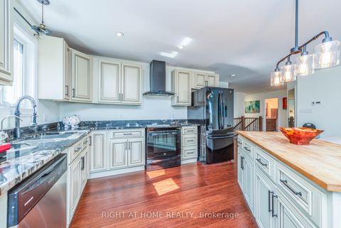 Photo 18 at 11 Ottaway Avenue, Wellington, Barrie