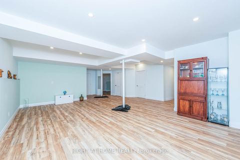 Photo 35 at 11 Ottaway Avenue, Wellington, Barrie