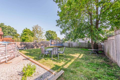 Photo 46 at 11 Ottaway Avenue, Wellington, Barrie