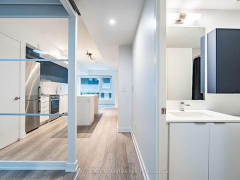 Photo 10 at 525 - 8 Tippett Road, Clanton Park, Toronto