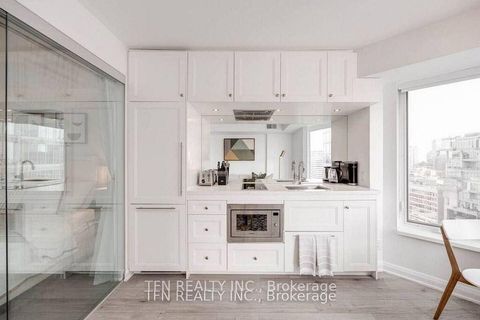 Photo 3 at 2910 - 155 Yorkville Avenue, Annex, Toronto