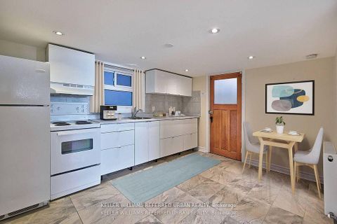 Photo 9 at 64 Hilldale Road, Smythe, Toronto Photo 9 at 64 Hilldale Road, Smythe, Toronto