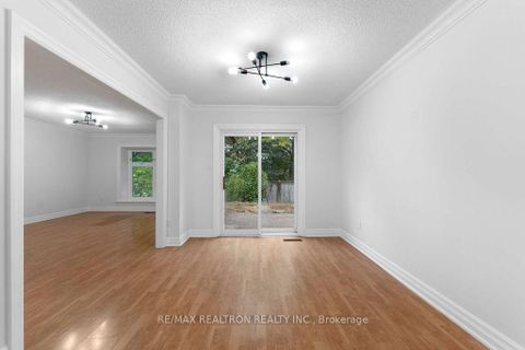 Photo 13 at 44 Hood Crescent, Steeles, Toronto