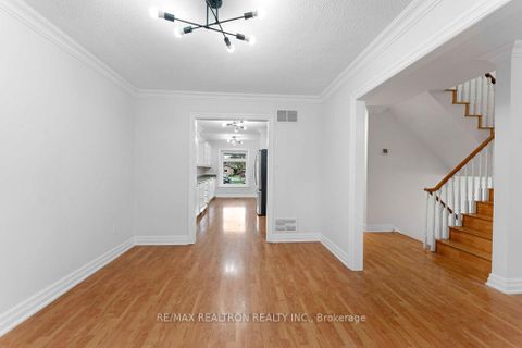 Photo 17 at 44 Hood Crescent, Steeles, Toronto Photo 17 at 44 Hood Crescent, Steeles, Toronto