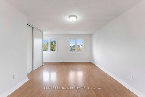 Photo 29 at 44 Hood Crescent, Steeles, Toronto