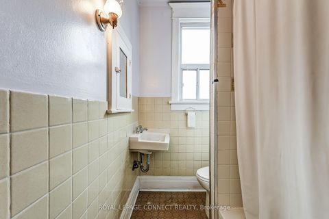 Photo 16 at 38 Woodycrest Avenue, Danforth, Toronto Photo 16 at 38 Woodycrest Avenue, Danforth, Toronto