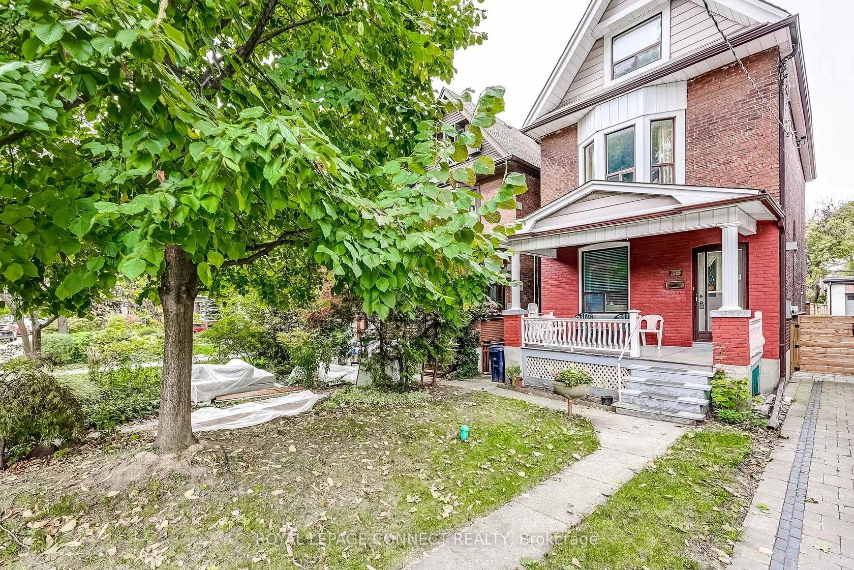 38 Woodycrest Avenue, Danforth, Toronto 