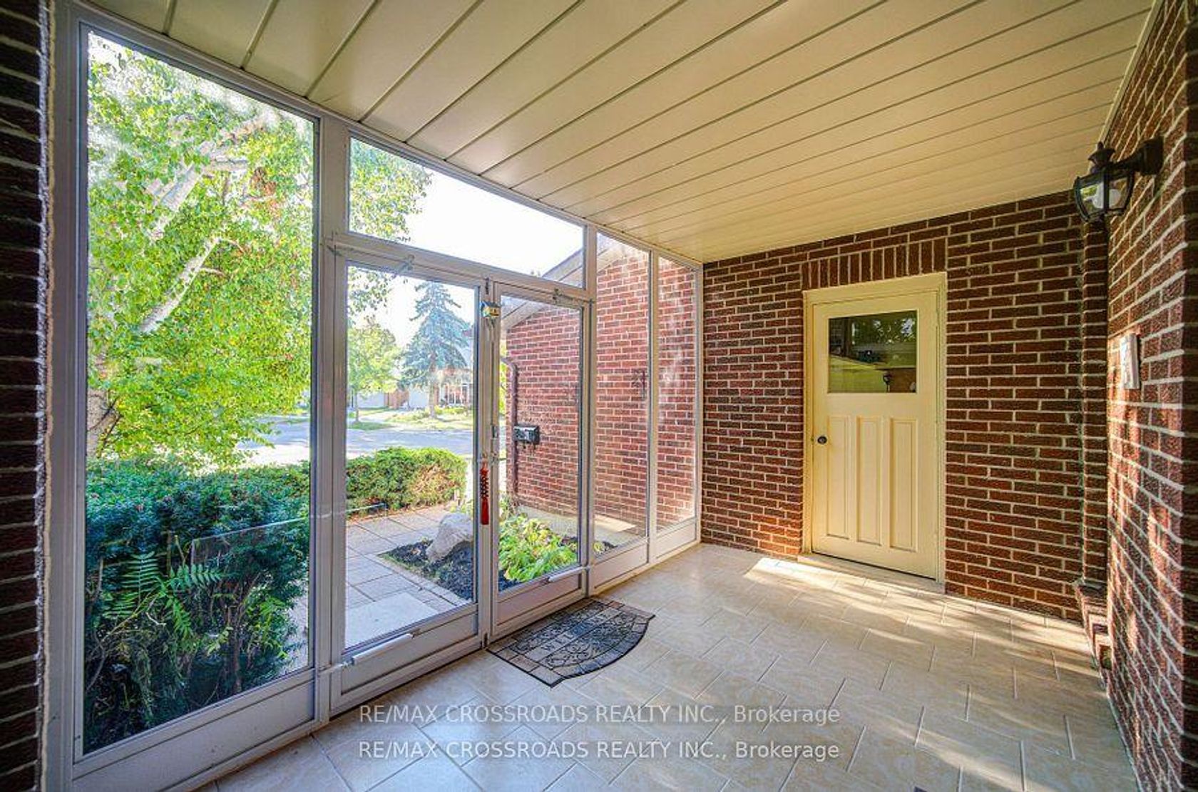 Photo 1 at 41 Huntsmill Boulevard, Steeles, Toronto Photo 1 at 41 Huntsmill Boulevard, Steeles, Toronto