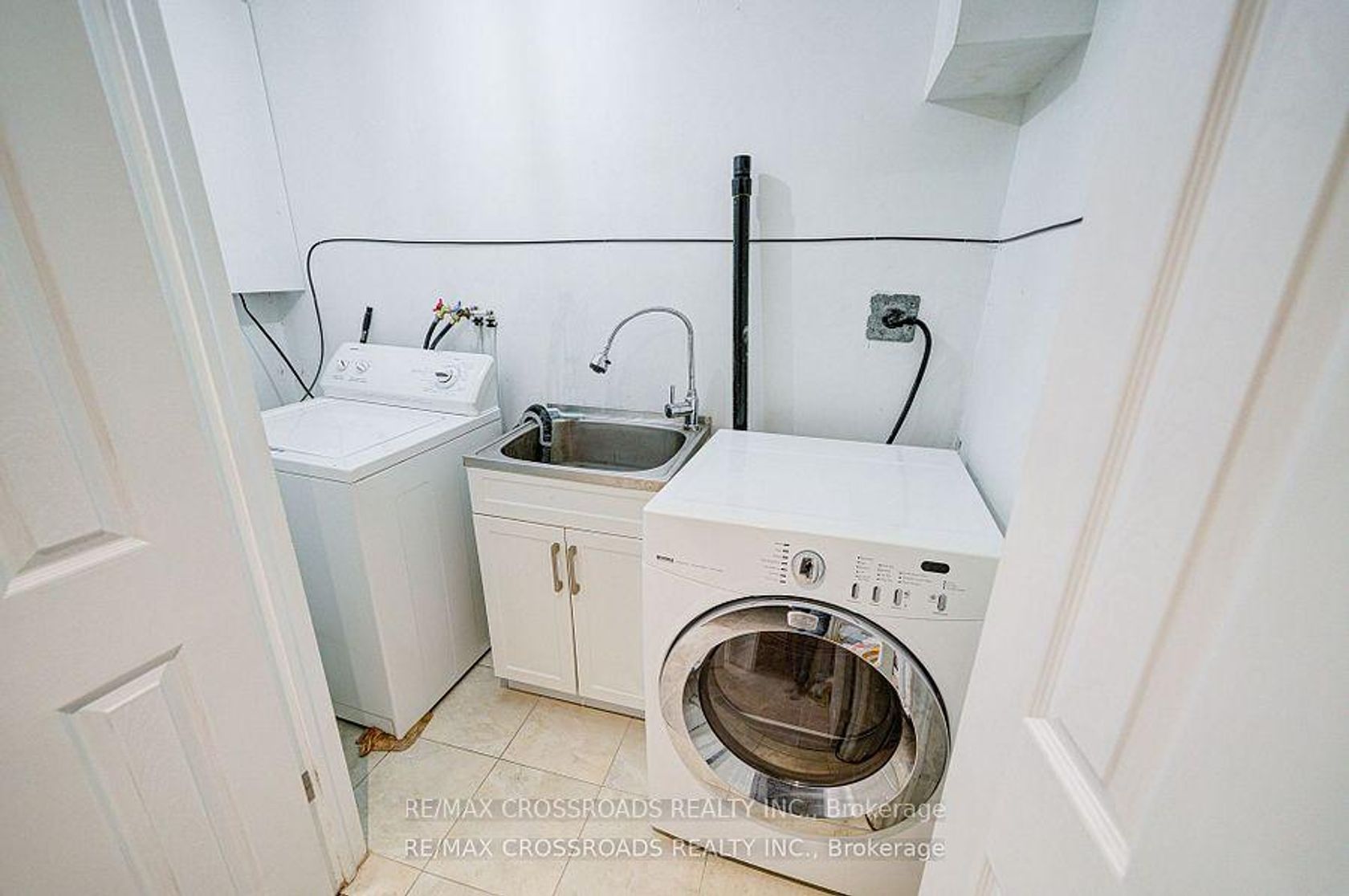 Photo 21 at 41 Huntsmill Boulevard, Steeles, Toronto Photo 21 at 41 Huntsmill Boulevard, Steeles, Toronto