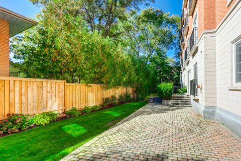 Photo 1 at 101 - 30 Anglesey Boulevard, Humber Valley, Toronto