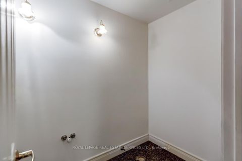 Photo 22 at 101 - 30 Anglesey Boulevard, Humber Valley, Toronto