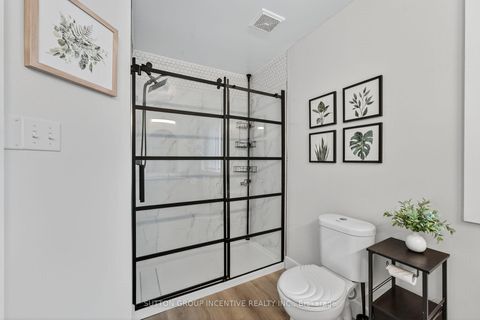 Photo 20 at 124 Hanmer Street E, East Bayfield, Barrie