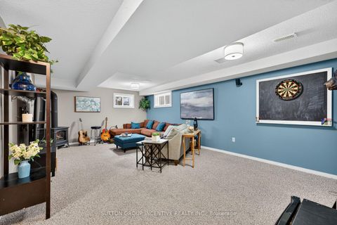 Photo 26 at 124 Hanmer Street E, East Bayfield, Barrie