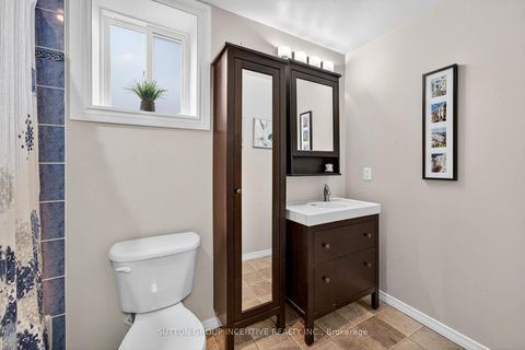 Photo 31 at 124 Hanmer Street E, East Bayfield, Barrie