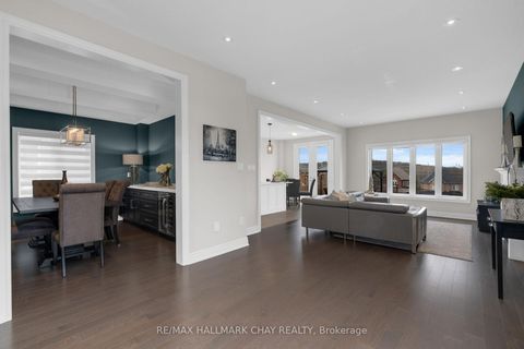 Photo 13 at 18 Cypress Point Street, Ardagh, Barrie