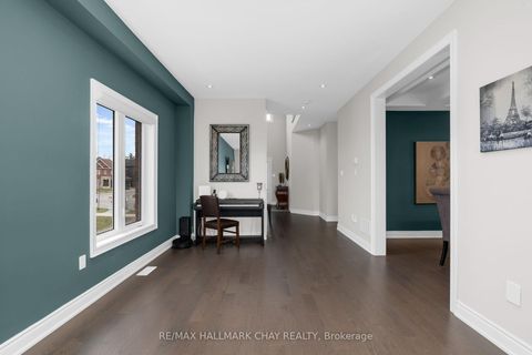 Photo 15 at 18 Cypress Point Street, Ardagh, Barrie