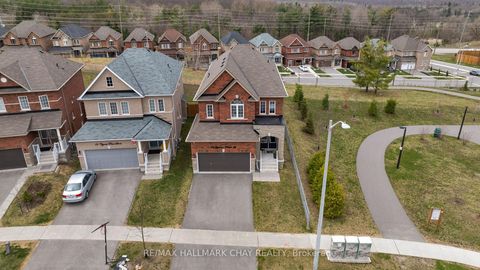 Photo 39 at 18 Cypress Point Street, Ardagh, Barrie