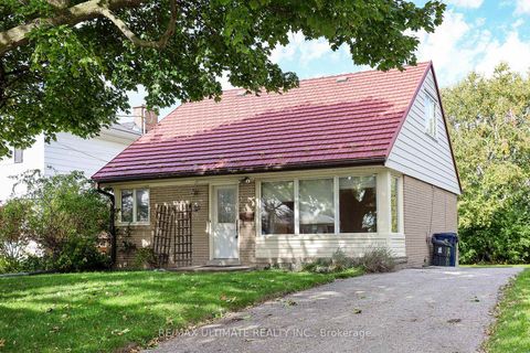 Photo 1 at 40 Treverton Drive, Ionview, Toronto