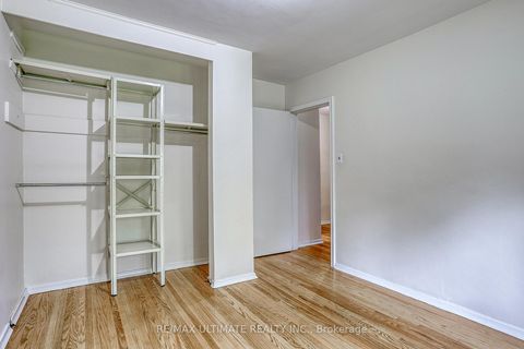 Photo 16 at 40 Treverton Drive, Ionview, Toronto