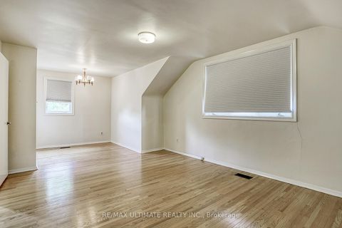 Photo 19 at 40 Treverton Drive, Ionview, Toronto