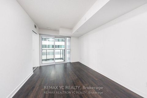 Photo 6 at 719 - 87 Peter Street, Waterfront Communities C1, Toronto