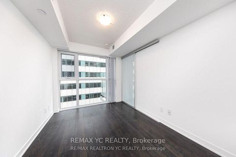 Photo 9 at 719 - 87 Peter Street, Waterfront Communities C1, Toronto