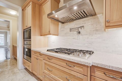 Photo 30 at 7 Kinghorn Road, King City, King