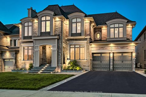 Photo 47 at 7 Kinghorn Road, King City, King