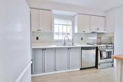 Photo 10 at 37 Nicholson Drive, Ardagh, Barrie