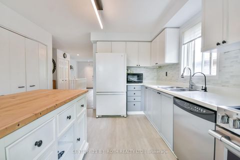 Photo 12 at 37 Nicholson Drive, Ardagh, Barrie