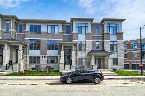 Photo 0 at 17 Kahshe Lane, Rural Richmond Hill, Richmond Hill